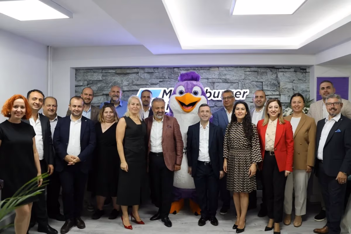 Magdeburger Sigorta ilk bölge ofisini İzmir’de açtı