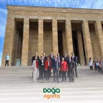 Doğa Sigorta Cumhuriyetin 100’üncü yılına ithafen Anıtkabir ziyaretini gerçekleştirdi