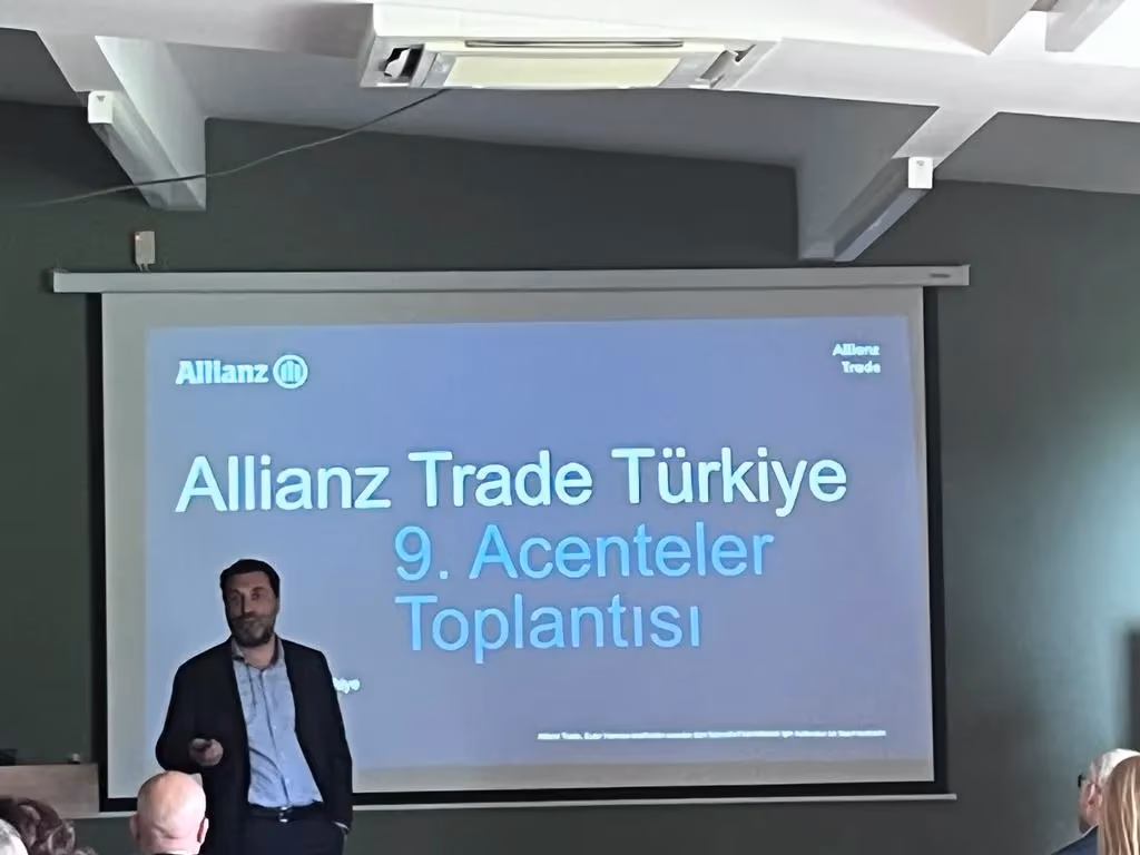 Allianz Trade Acenteleri “Değişime Liderlik Etmek” için buluştu