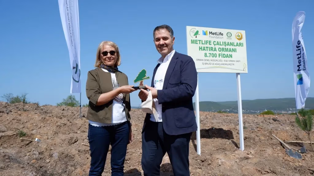 MetLife Çalışanları Hatıra Ormanı’na 8 bin 700 fidan dikildi