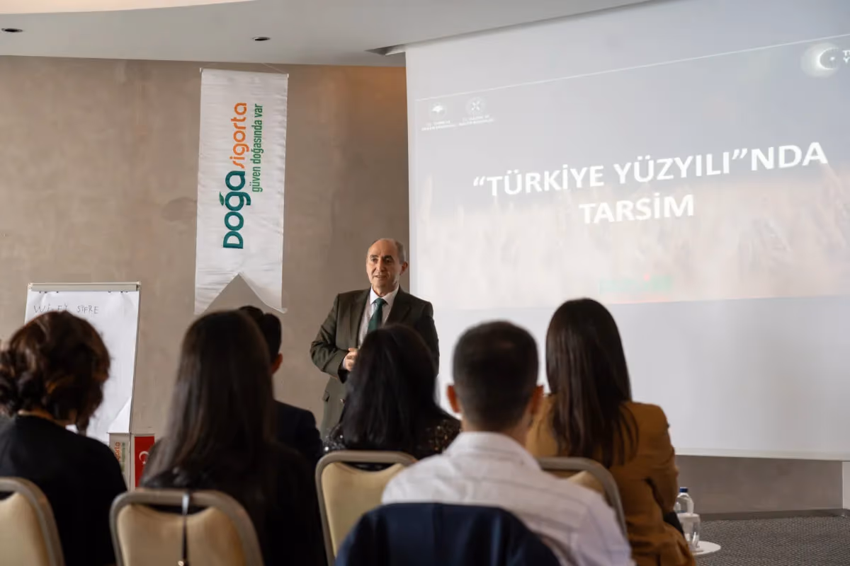 Doğa Sigorta Akdeniz Bölge Müdürlüğü’nün ev sahipliğinde Acente Bölge Buluşması ile tarım sigortaları toplantısı bir arada gerçekleşti