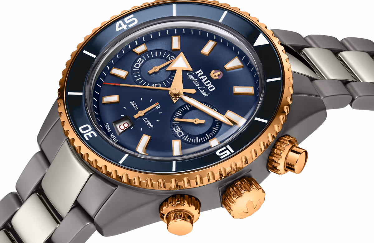 Rado Captain Cook Chronograph’ta zamanın rengi koyu mavi