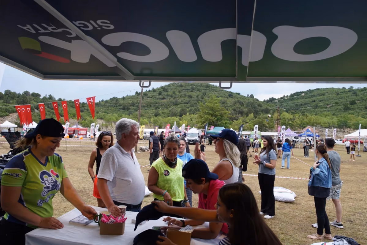 QTruck ve QKaravan bu kez Bucak’ta motosikletlilerle bir araya geldi