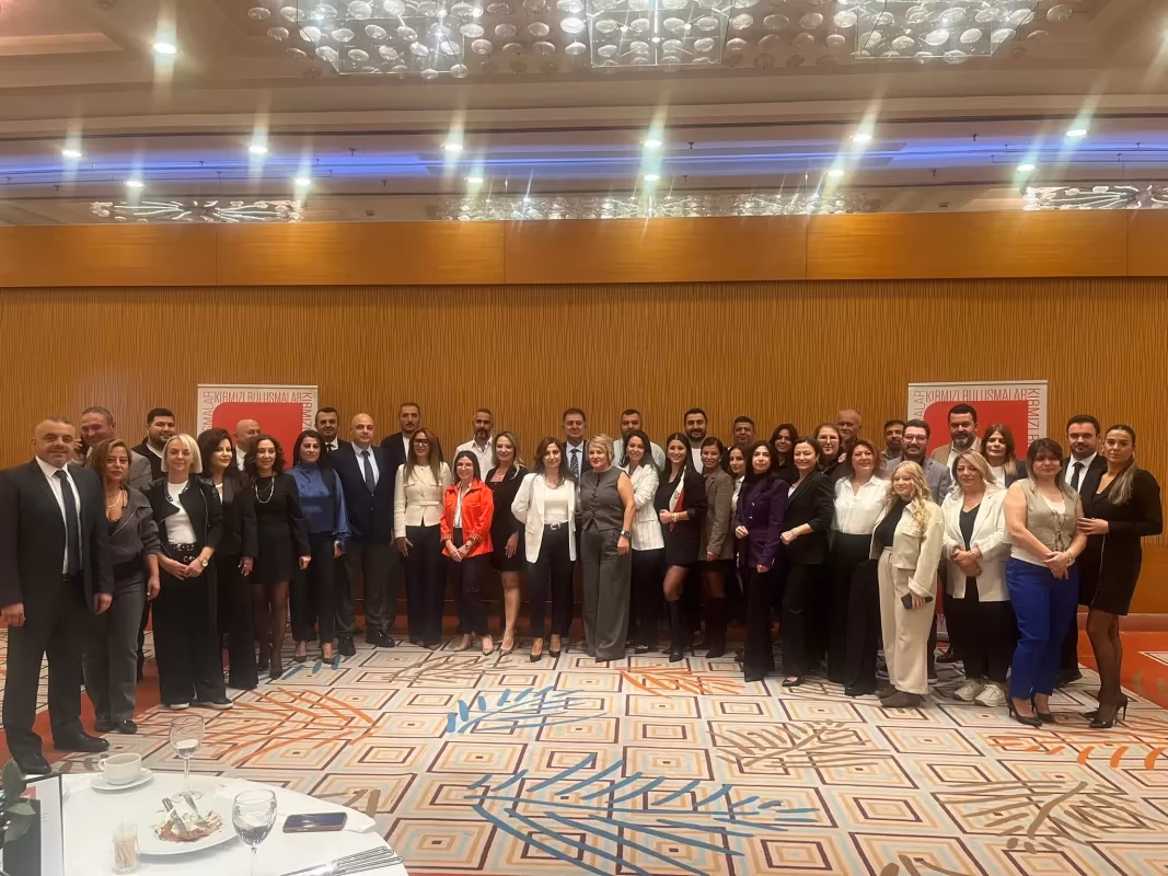 MAPFRE Sigorta Kırmızı Buluşmalar  ile iş ortaklarıyla bir araya geldi