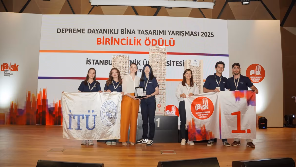 Geleceğin mühendisleri İstanbul’da yarıştı